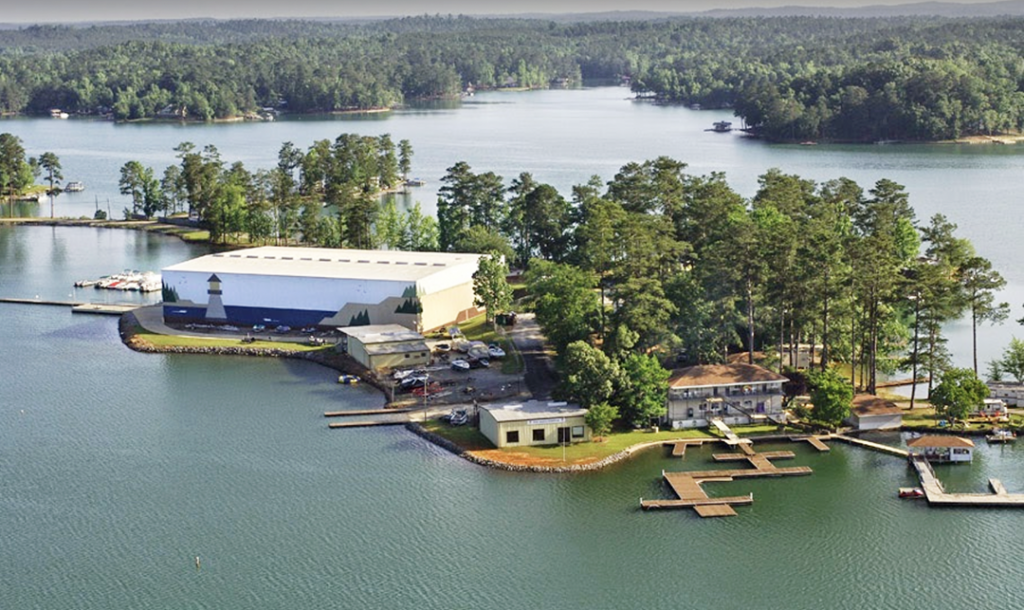 Marinas Lake Martin Boaters